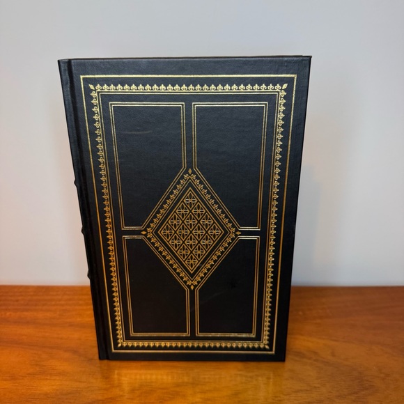 Candide by Voltaire Franklin Library – 1979 - Picture 1 of 6